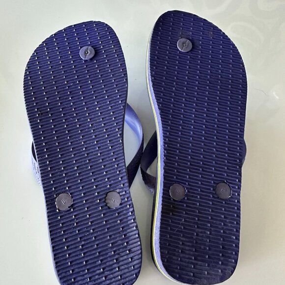 GREAT CONDITION: Purple Women's Havaianas Flip Flops - Picture 3 of 5